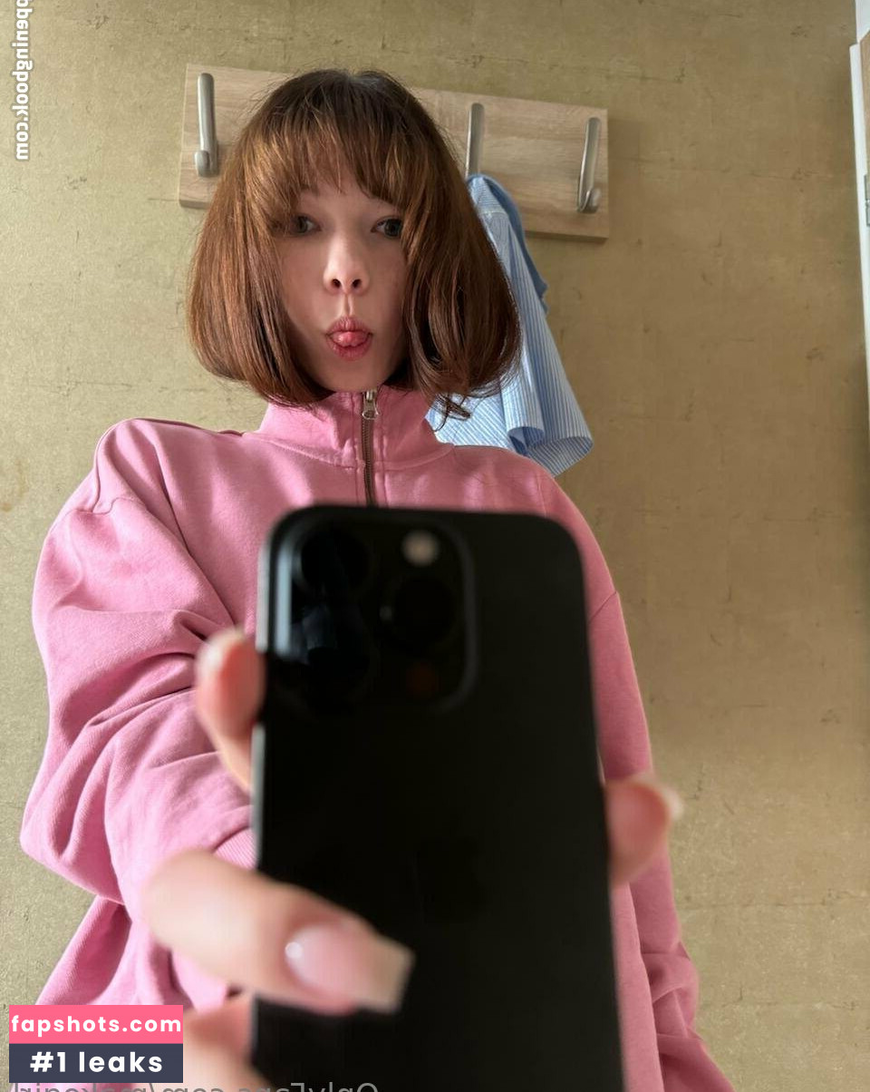 Makogirl Nude Leaks OnlyFans Photos #15 - LeakJerk