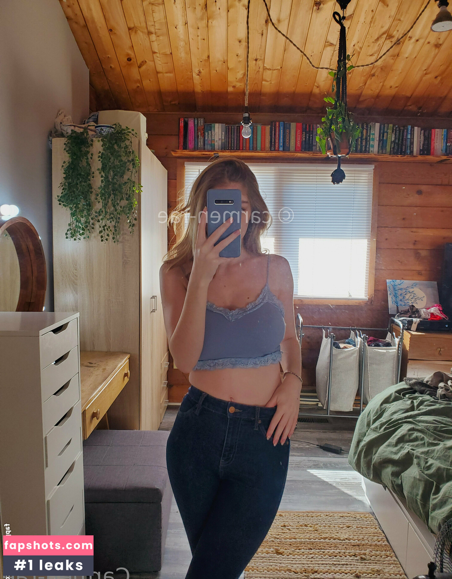 Makoshake gallery photo #1149