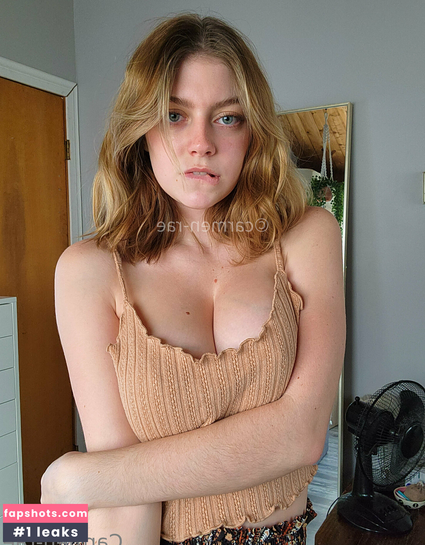 Makoshake gallery photo #794