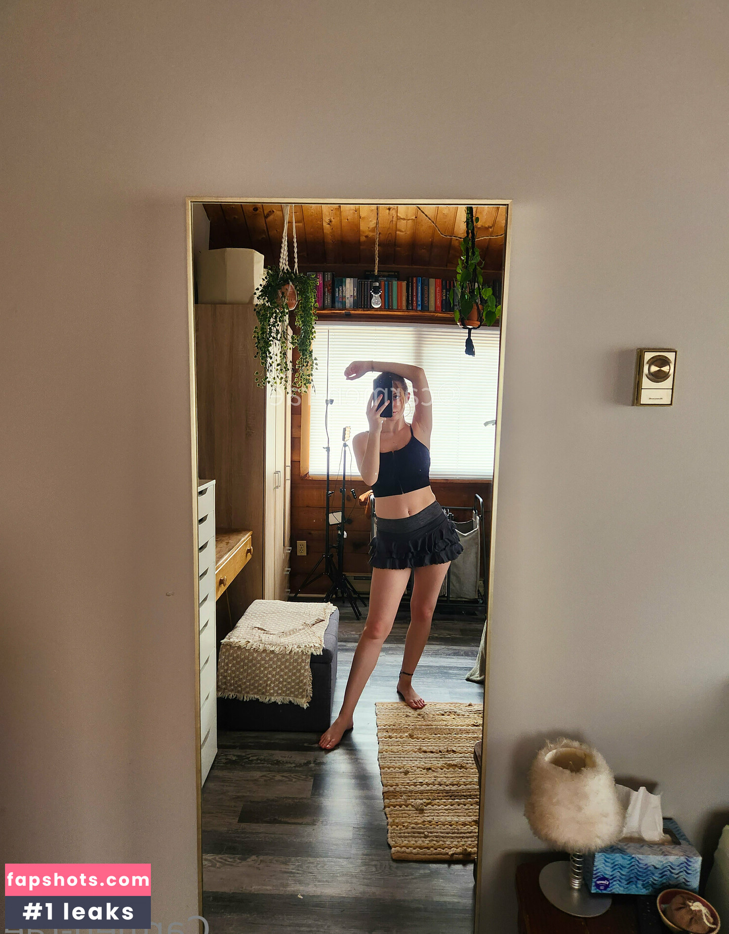 Makoshake gallery photo #943