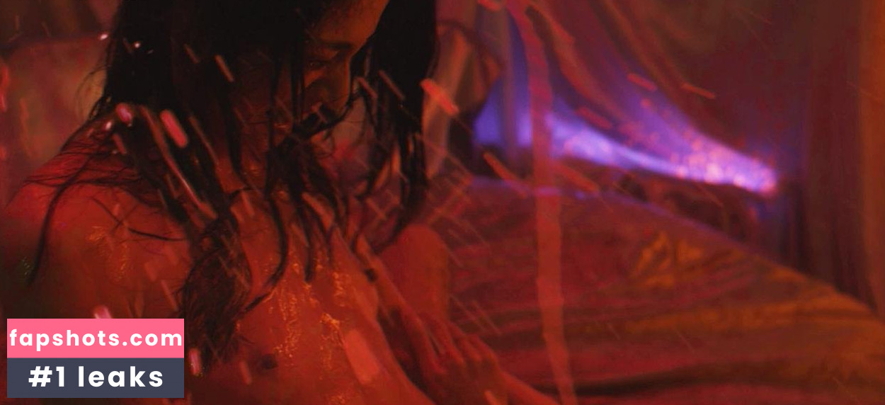 Makoto Togashi gallery photo #6