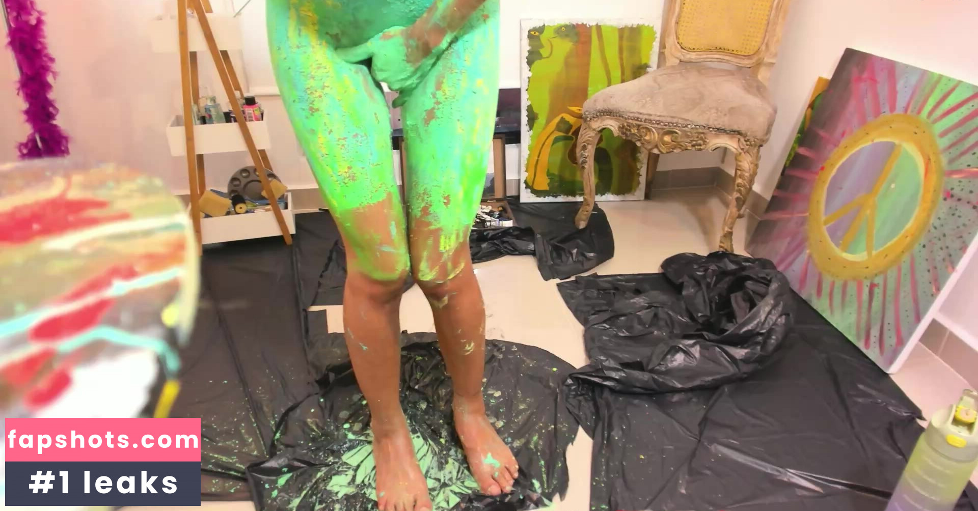 MakyMakys gallery photo #44