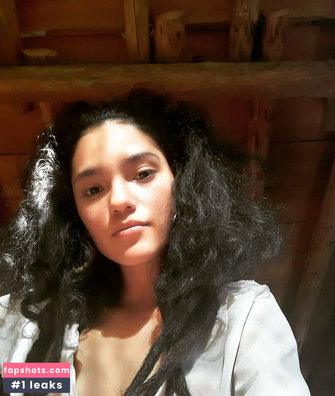 MakyMakys gallery photo #57