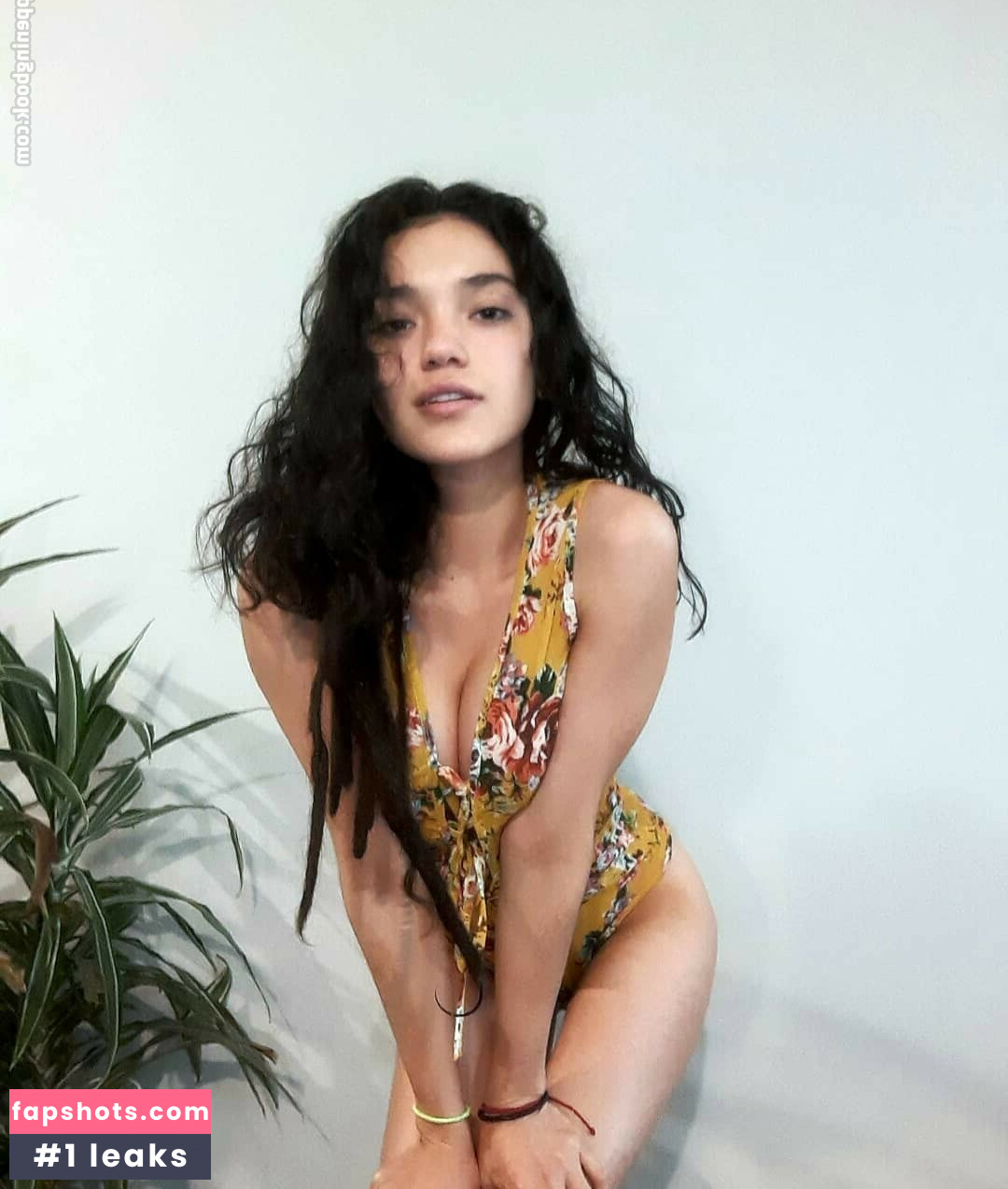 MakyMakys gallery photo #67