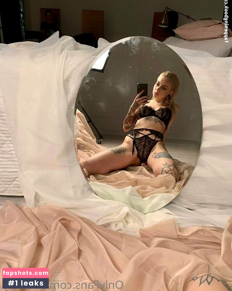 mal.lory Filtración Desnuda OnlyFans Foto #26 - Fapshots