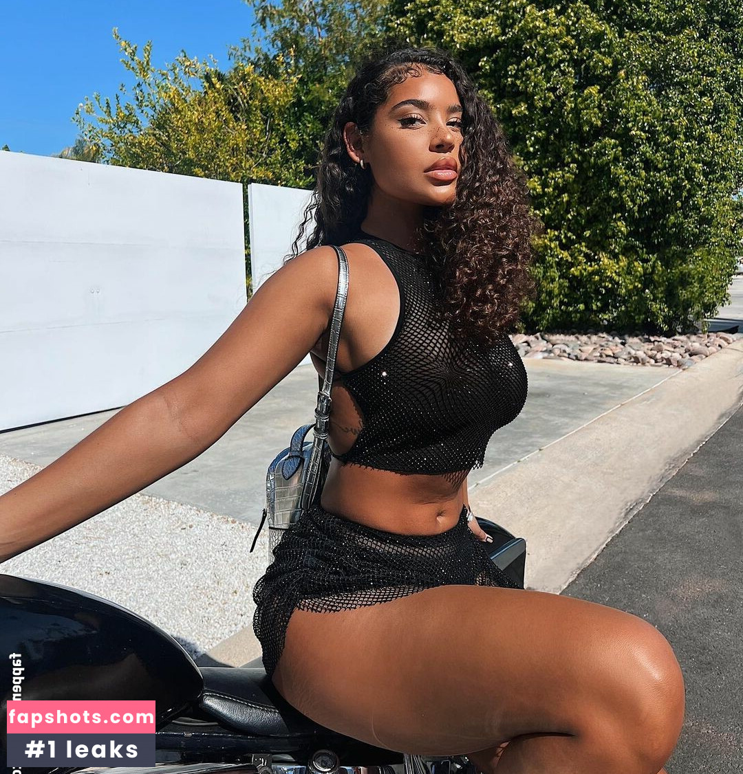 Malaika Terry gallery photo #118