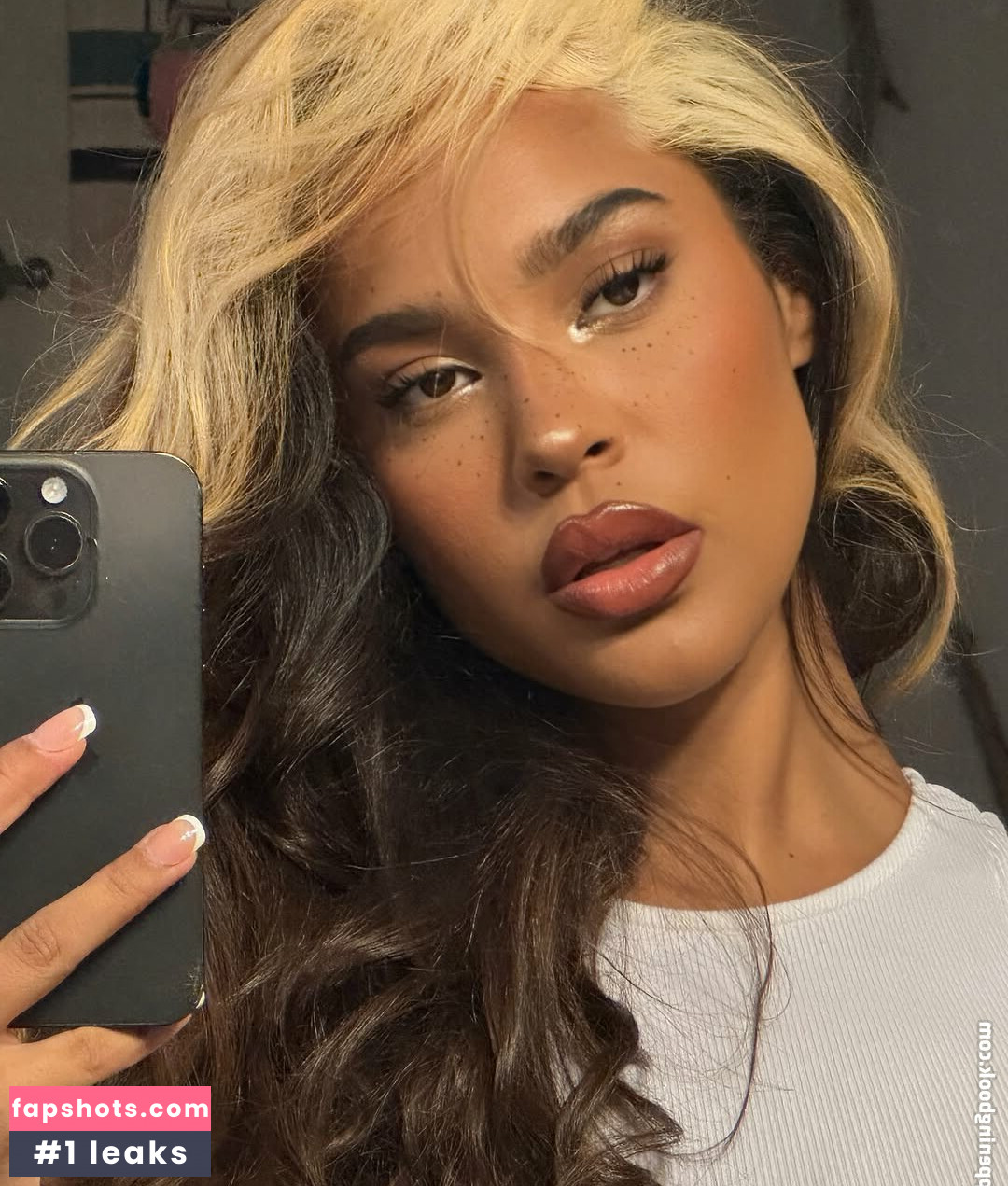 Malaika Terry gallery photo #17