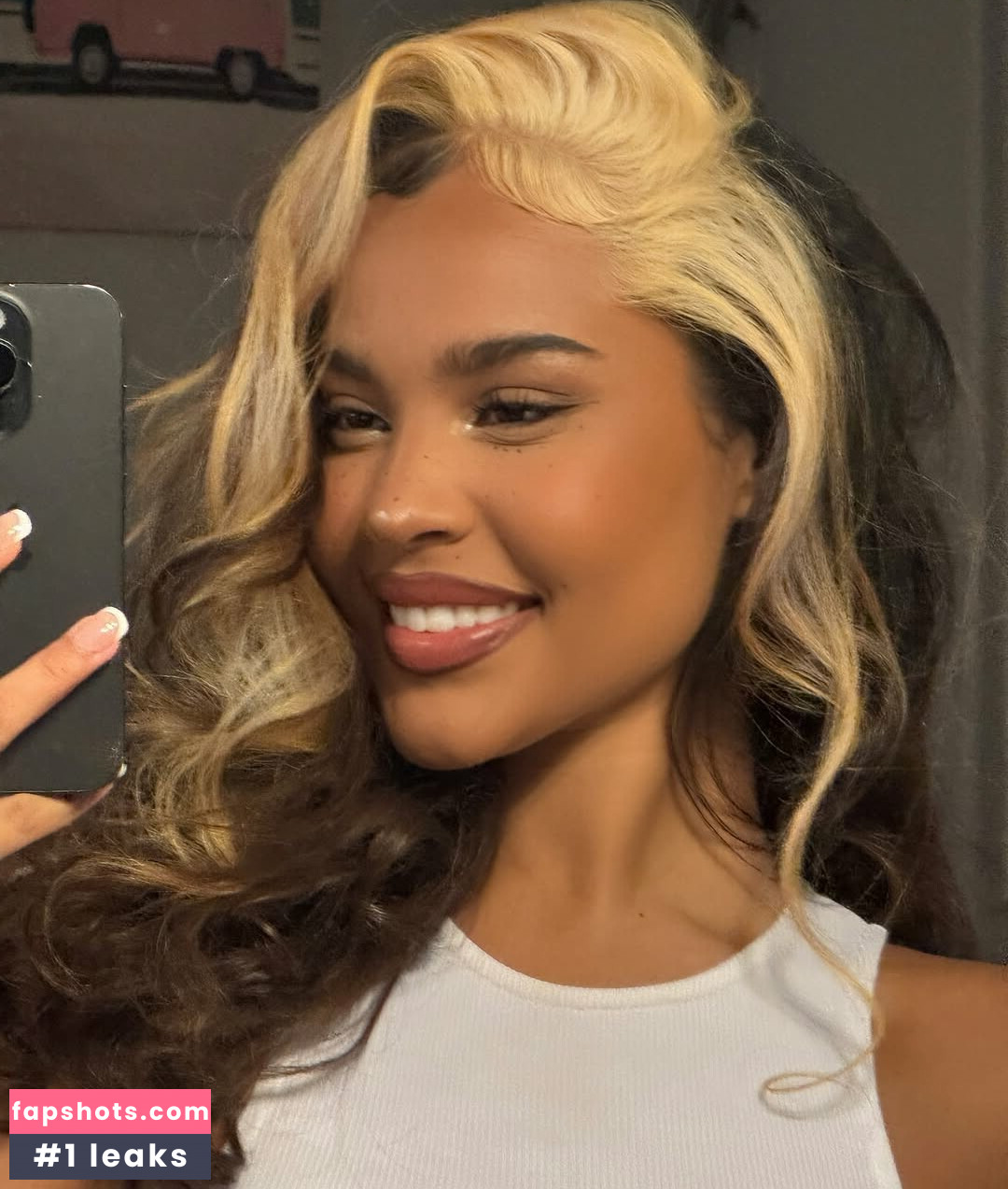 Malaika Terry gallery photo #19