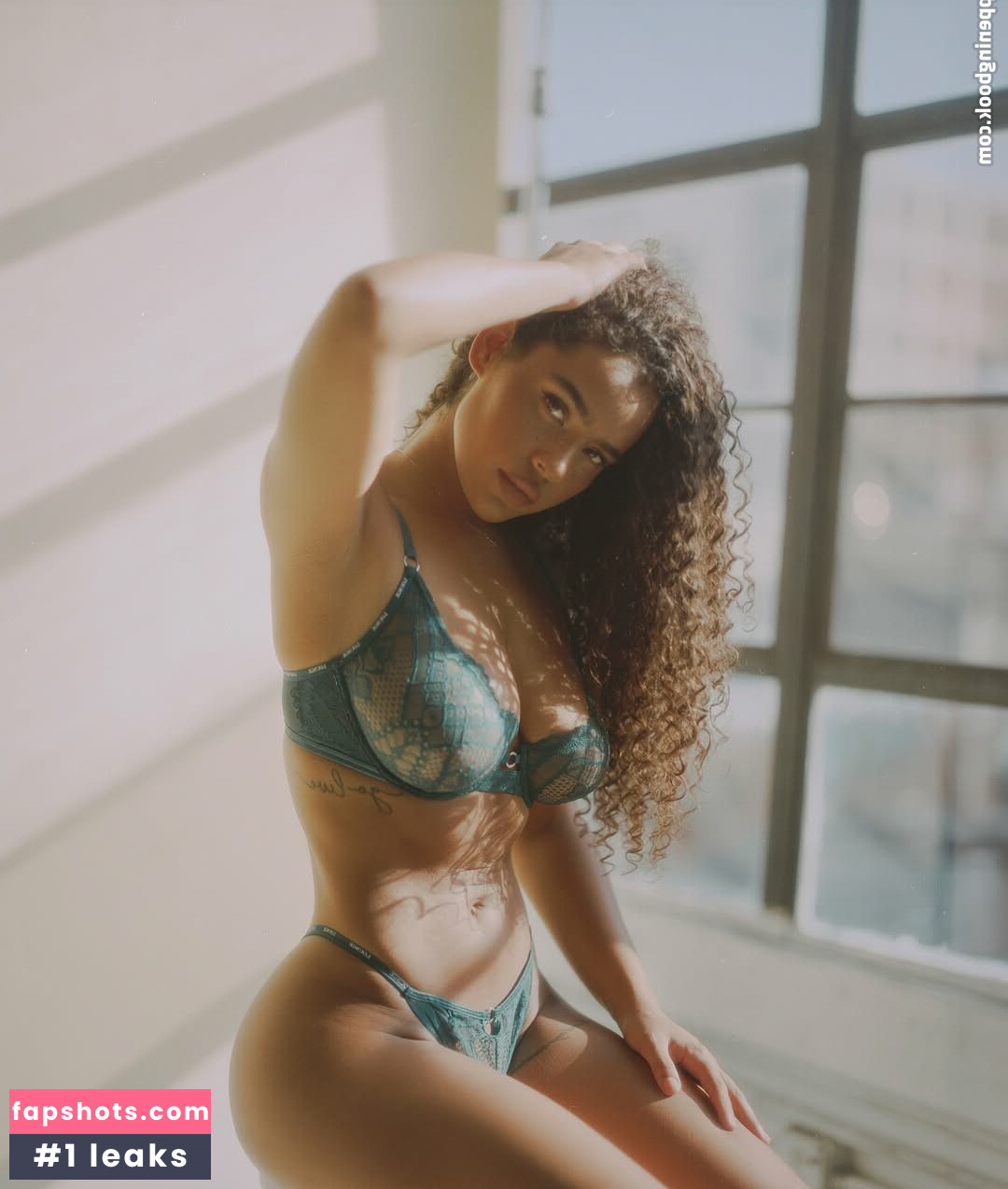 Malaika Terry gallery photo #8