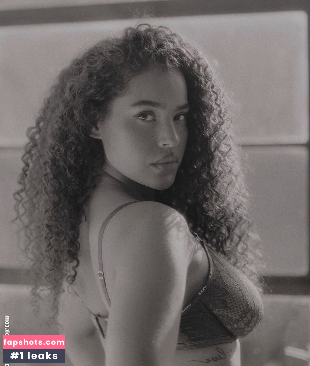 Malaika Terry gallery photo #10