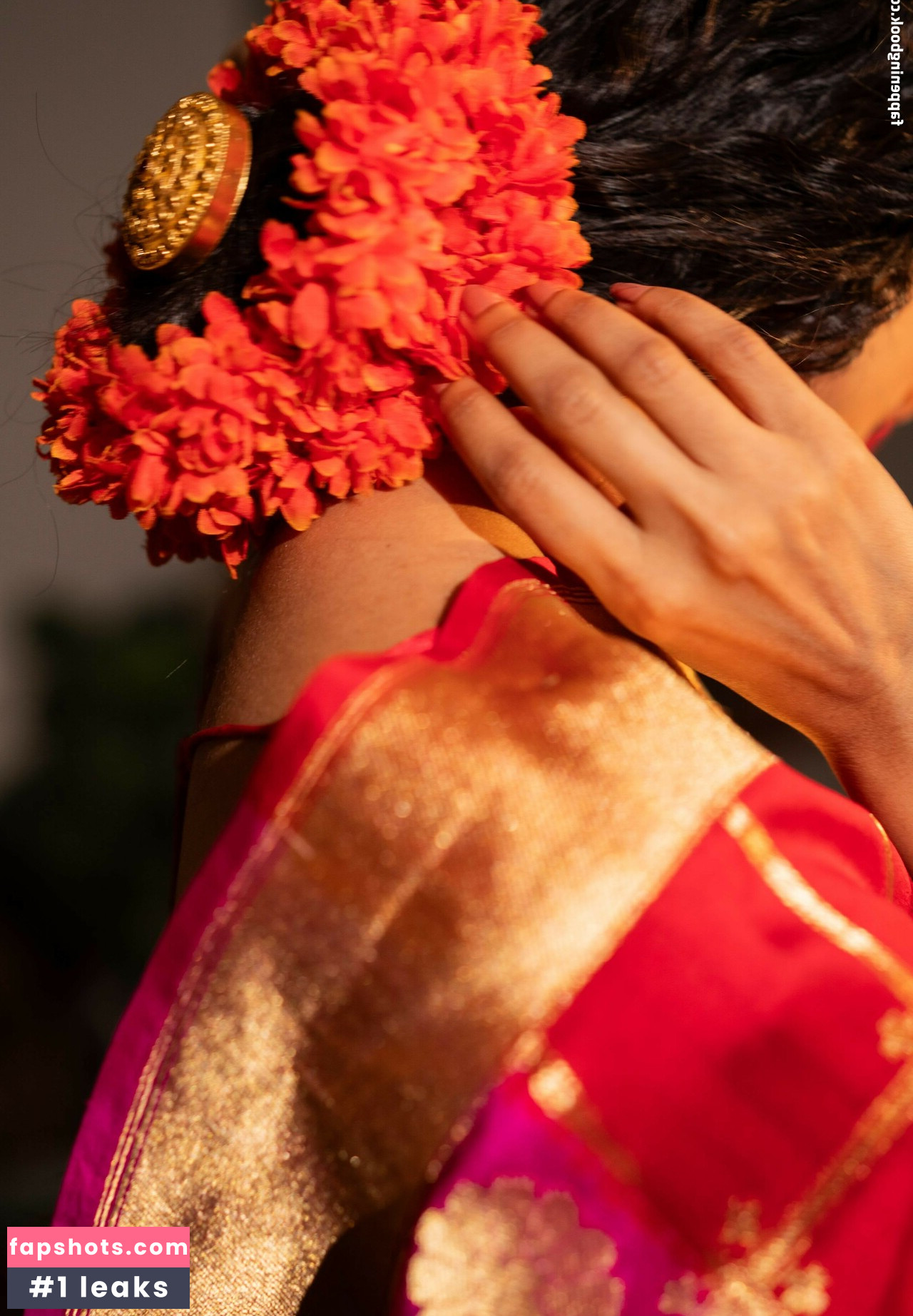 Malavika Mohanan Nude Leaks OnlyFans Photos #3 - Fapshots