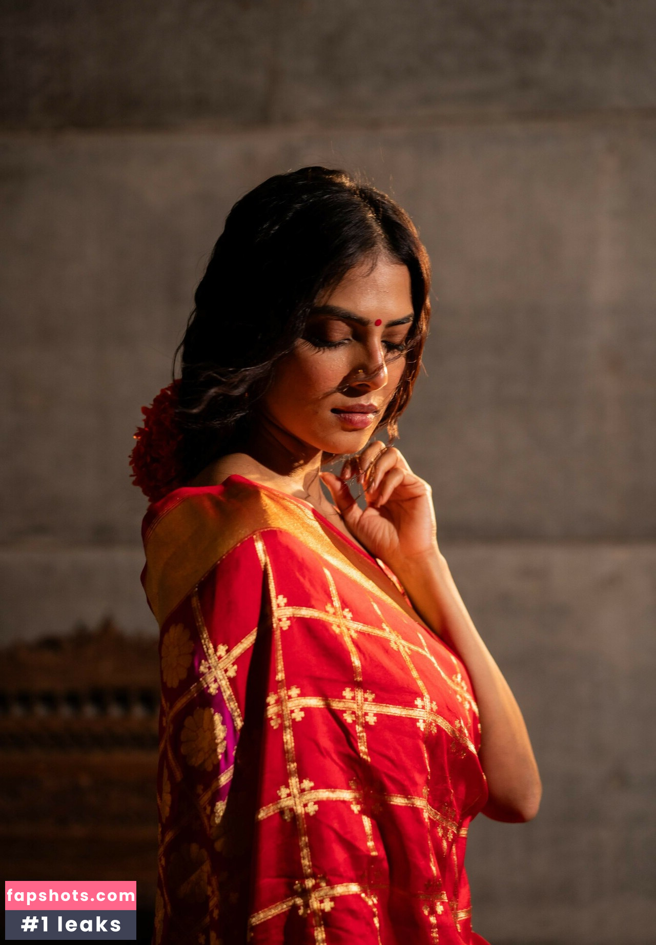 Malavika Mohanan Nude Leaks OnlyFans Photos #6 - Fapshots