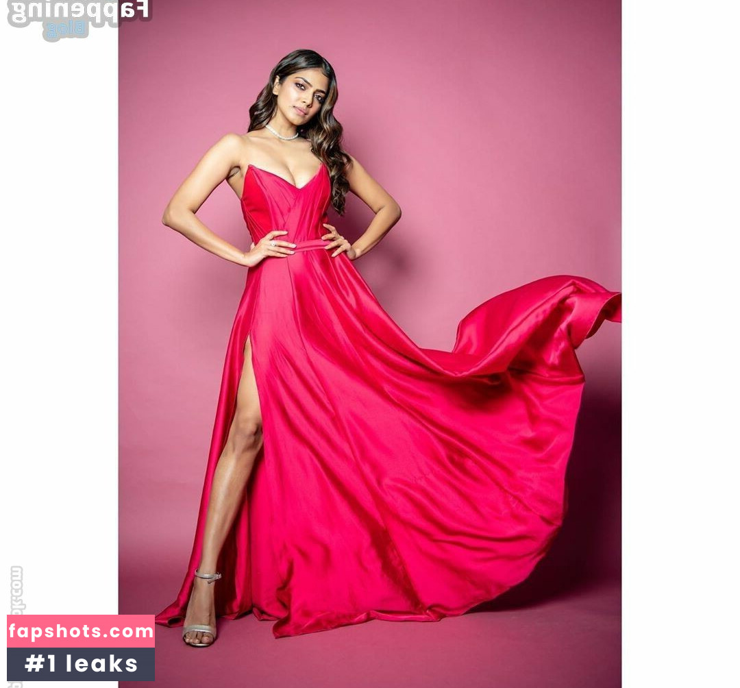Malavika Mohanan Nude Leaks OnlyFans Photos #51 - Fapshots