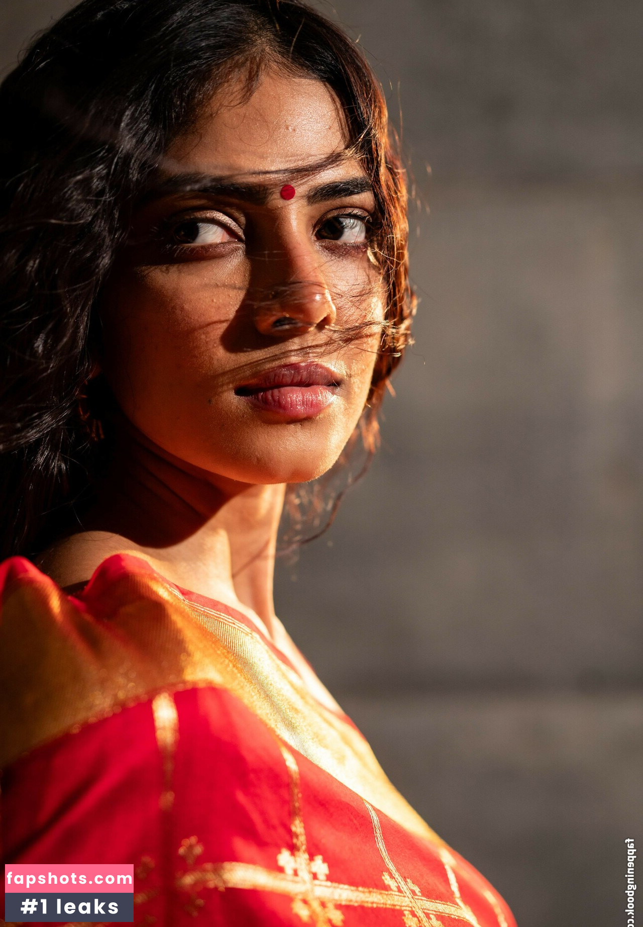 Malavika Mohanan Nude Leaks OnlyFans Photos #7 - Fapshots