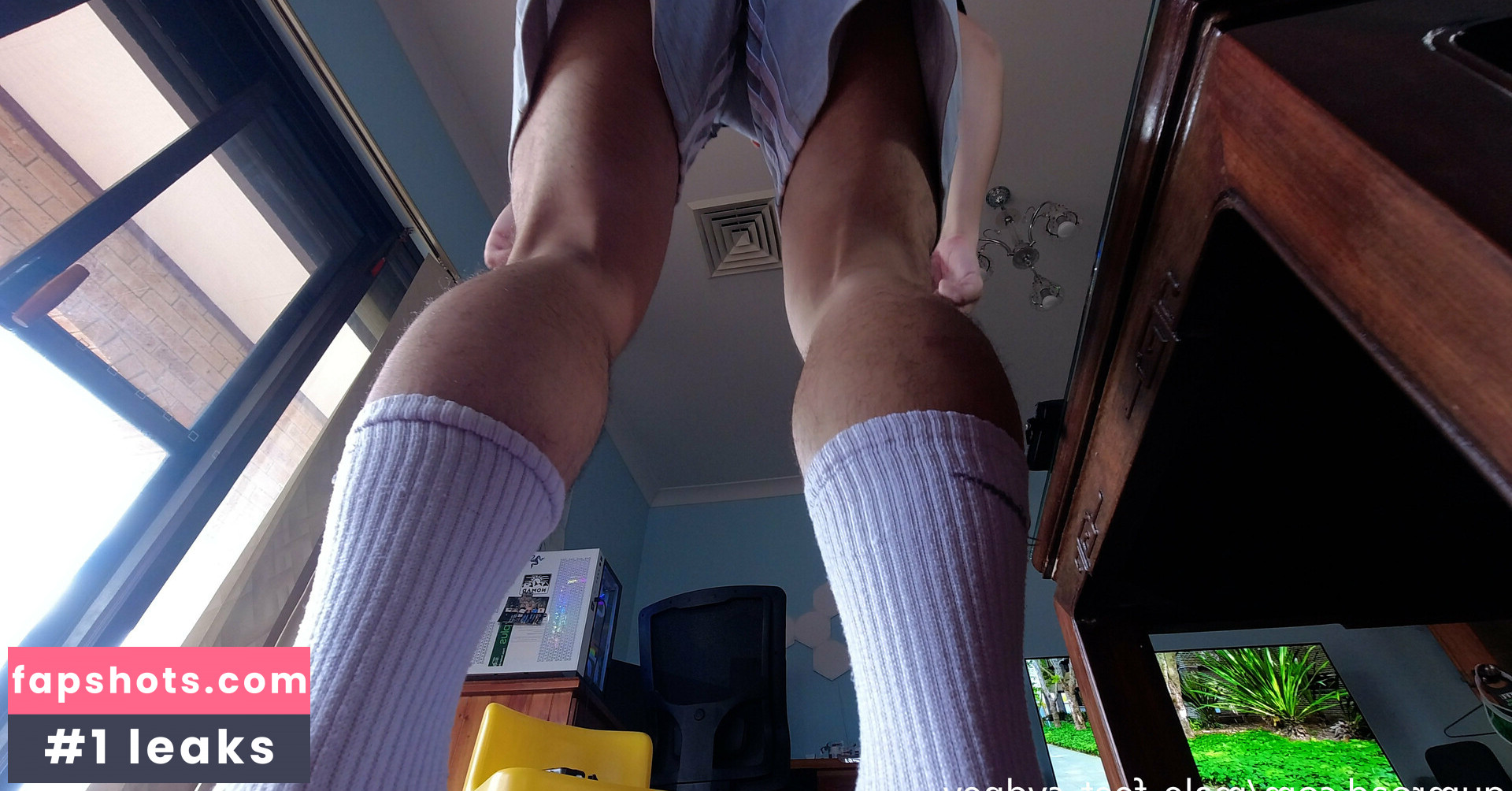 male_feet_sydney gallery photo #12