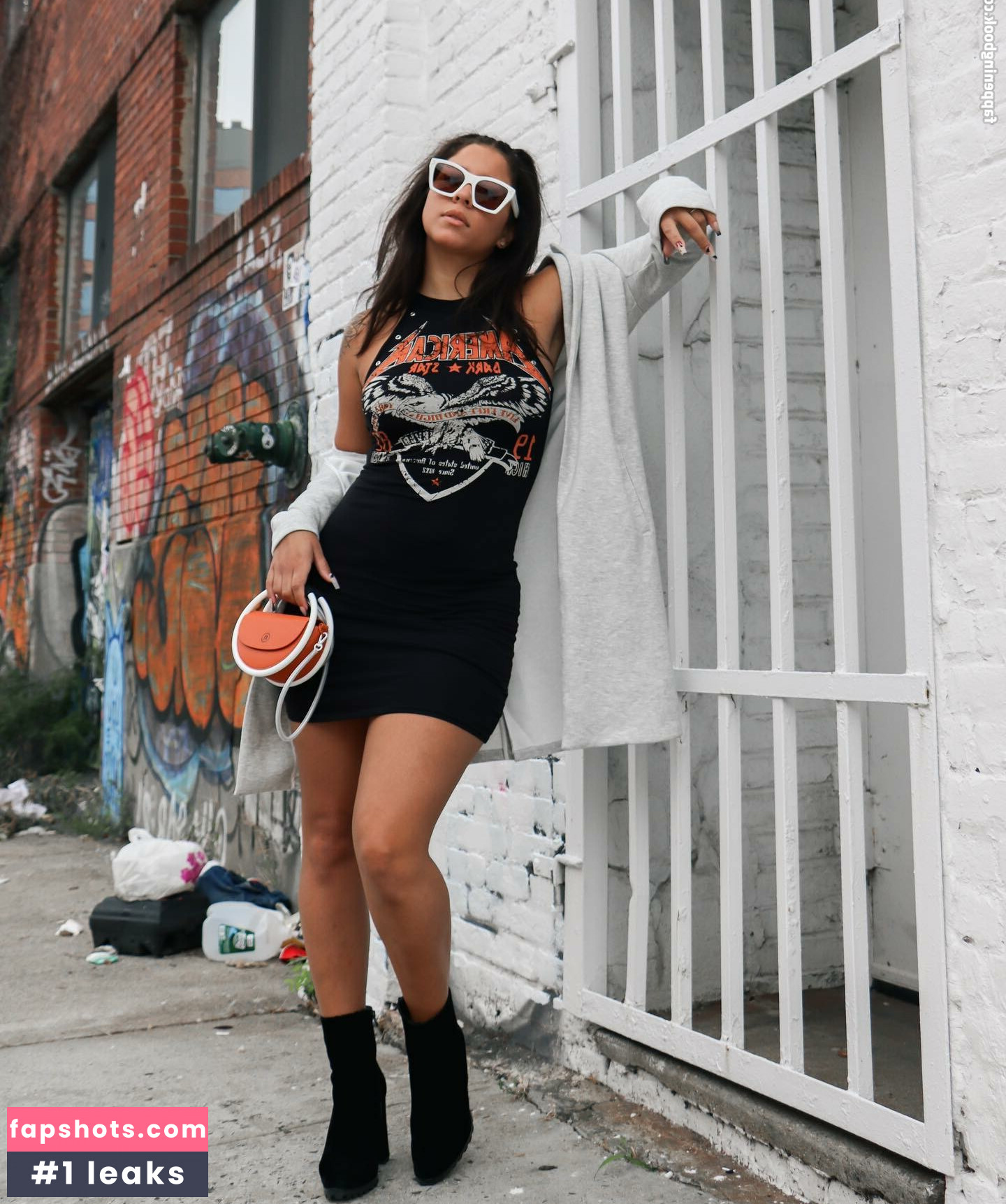 Maleni Cruz gallery photo #14