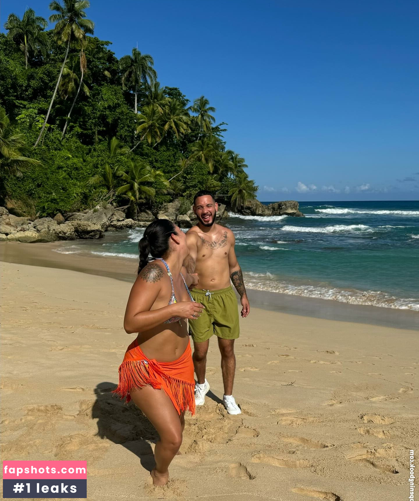 Maleni Cruz gallery photo #49