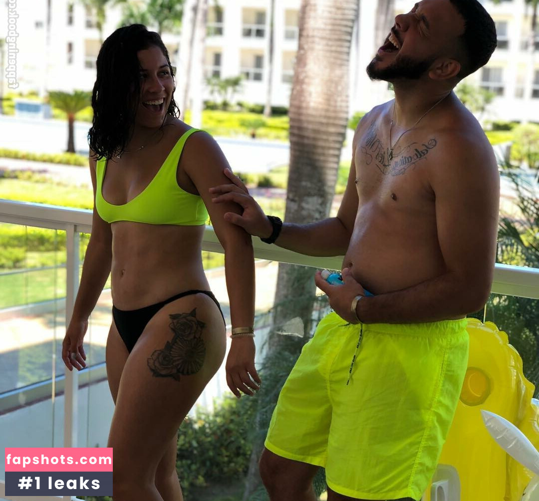 Maleni Cruz gallery photo #51