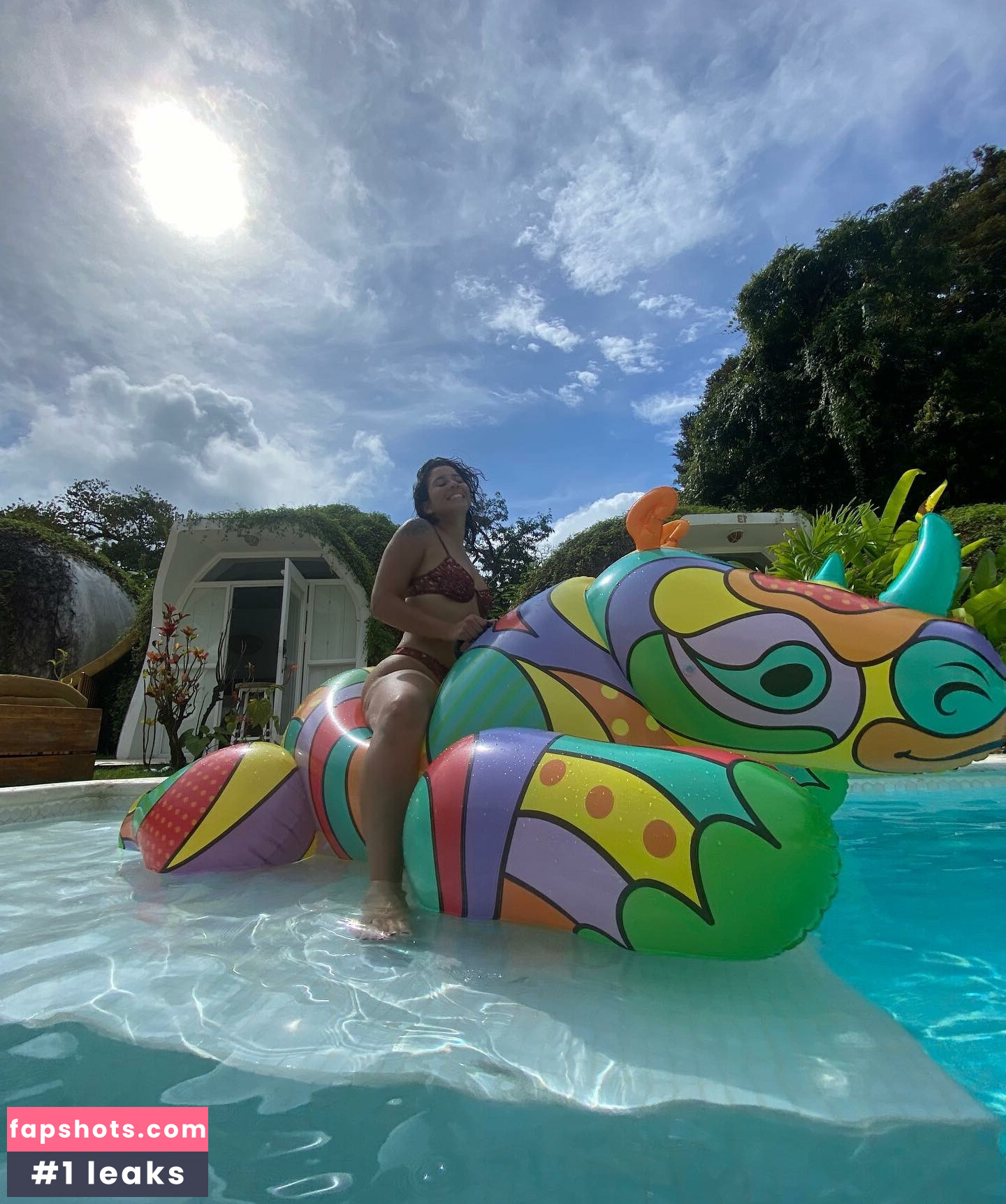 Maleni Cruz gallery photo #76