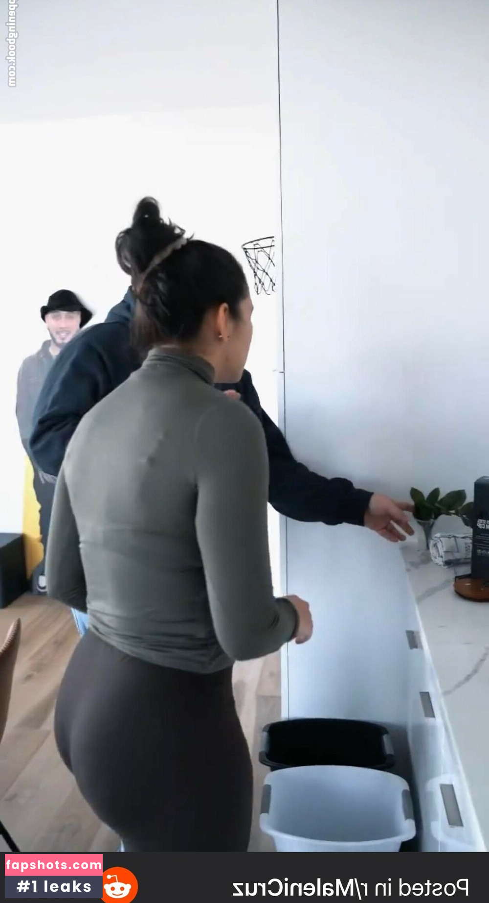 Maleni Cruz gallery photo #93