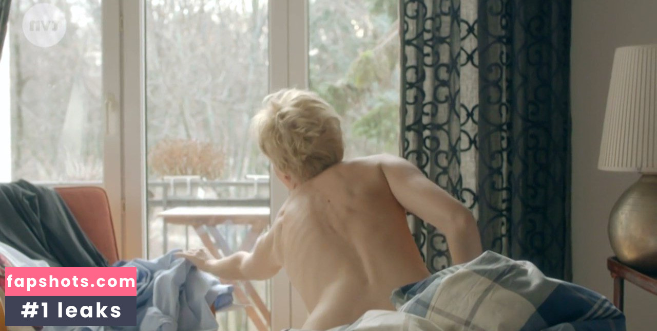 Malgorzata Kozuchowska gallery photo #5