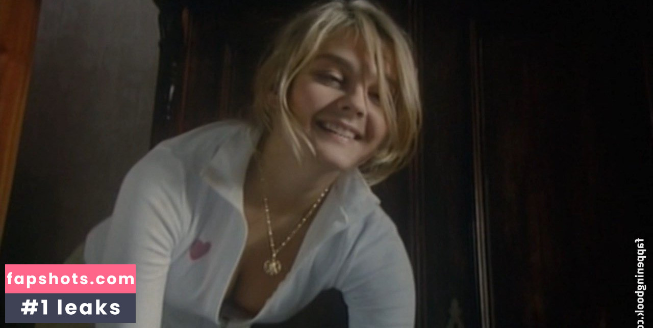 Malgorzata Socha gallery photo #6