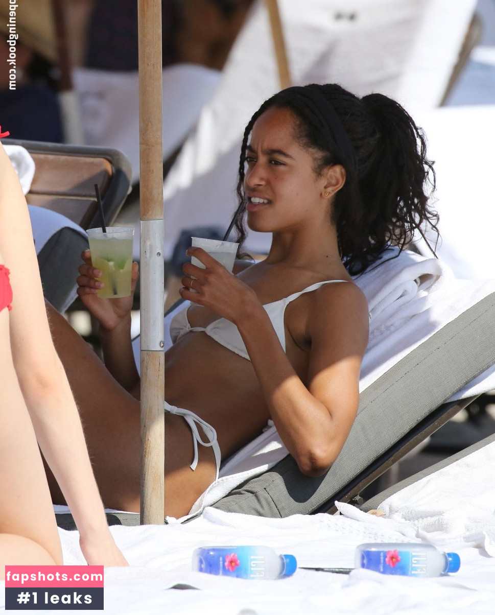 Malia Obama Nahé úniky fotek pouze od fanoušků #17 - Fapshots