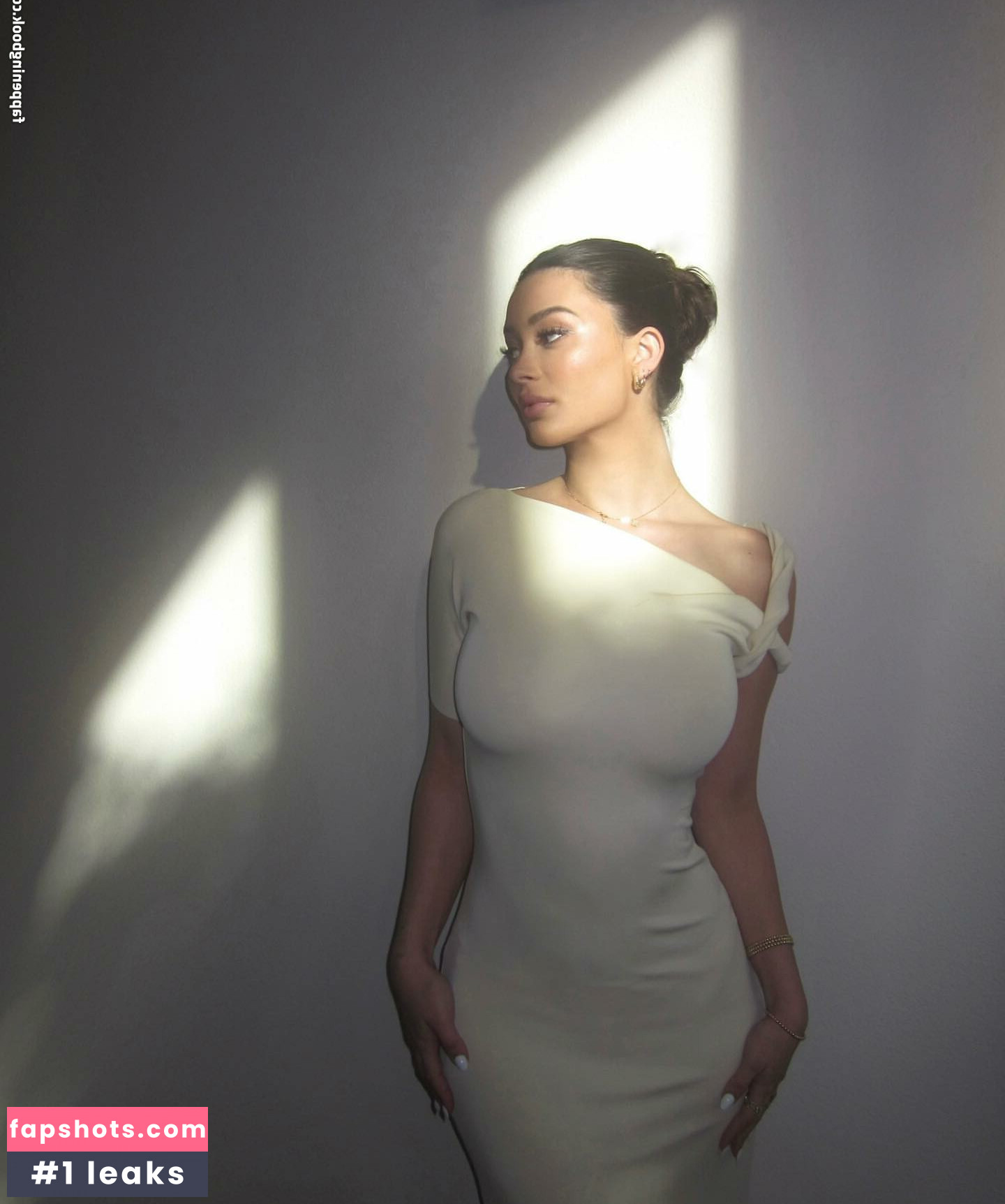 maliagee gallery photo #21