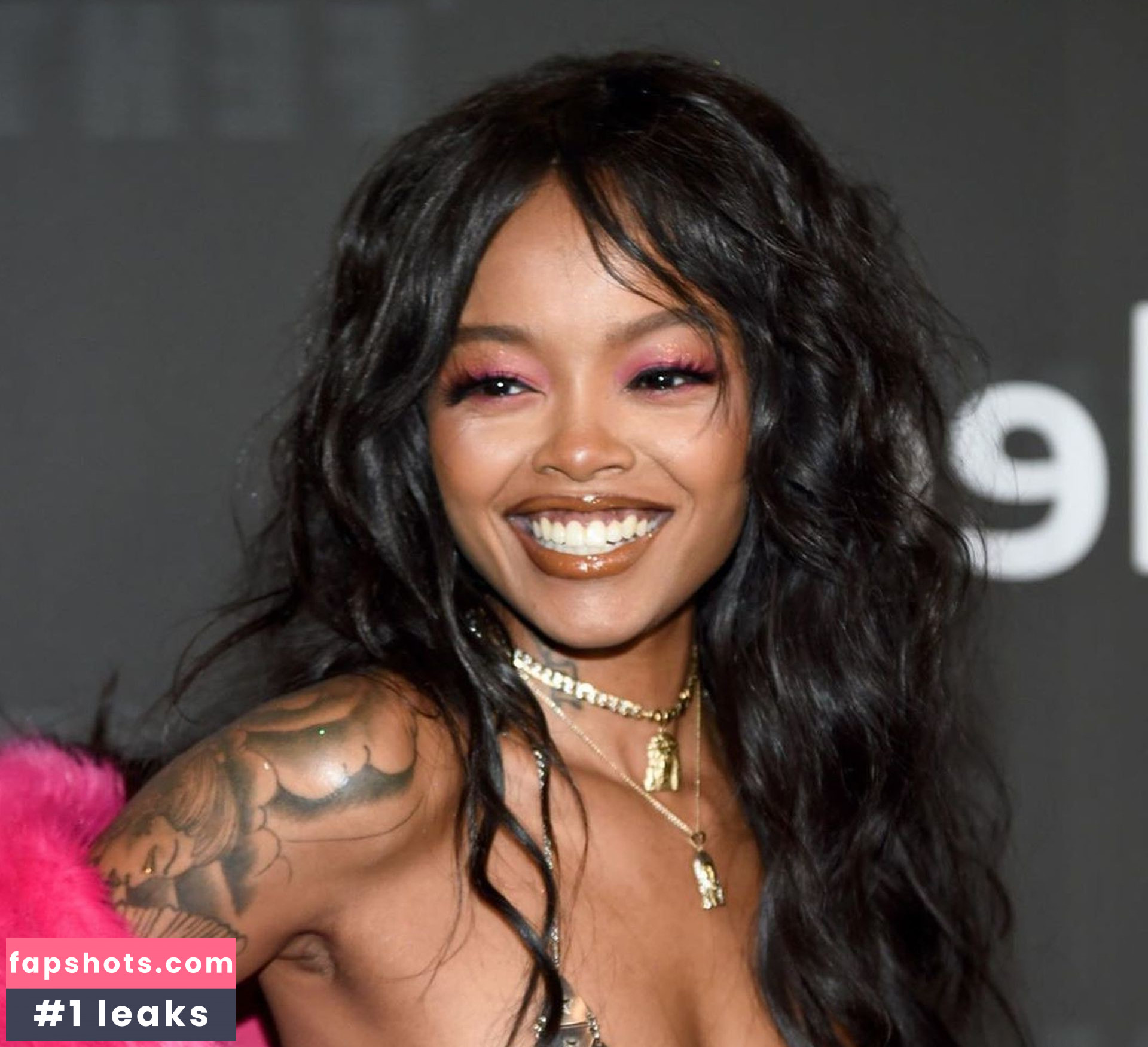 Maliibu Miitch gallery photo #8