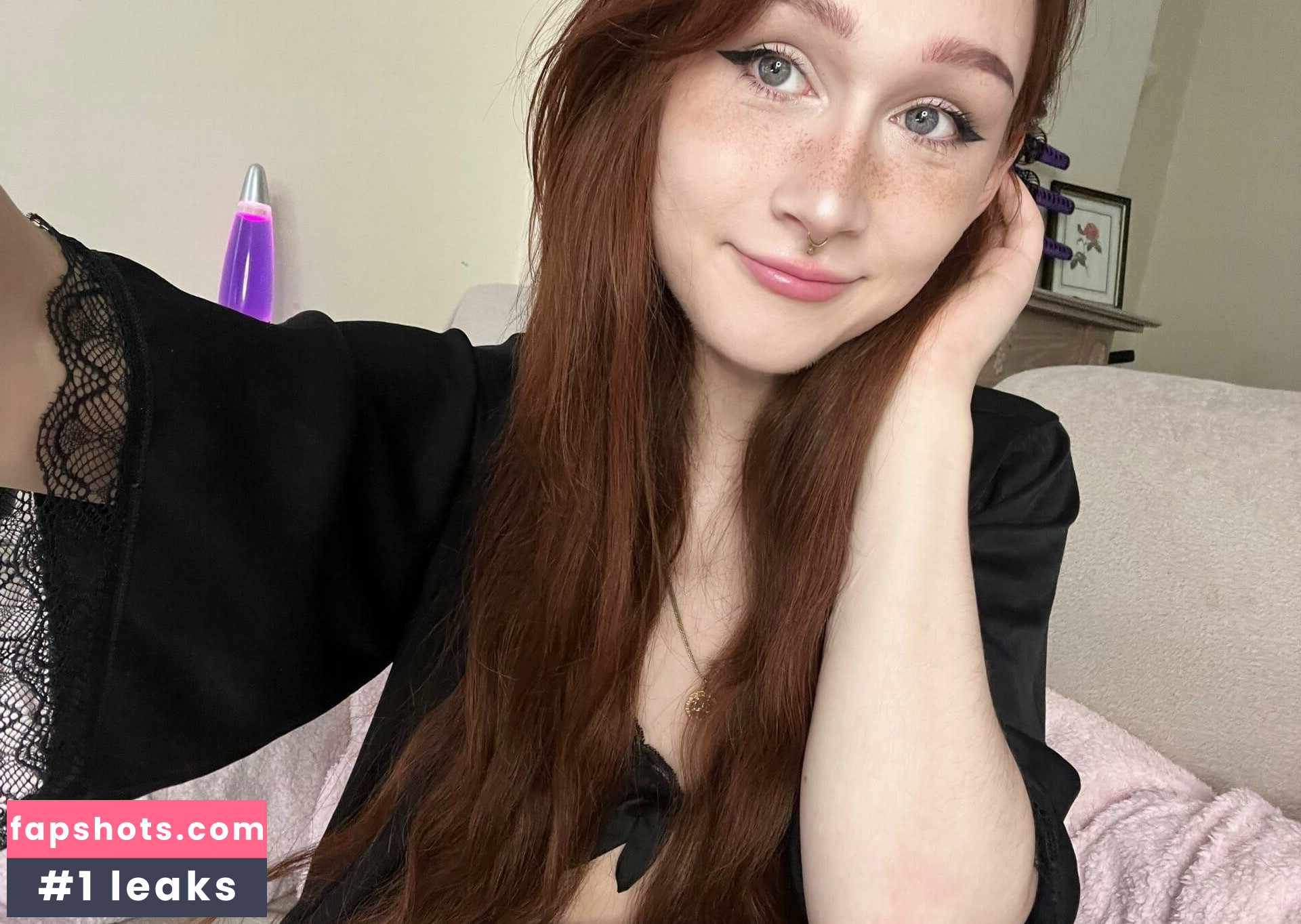 Malika_00 gallery photo #10