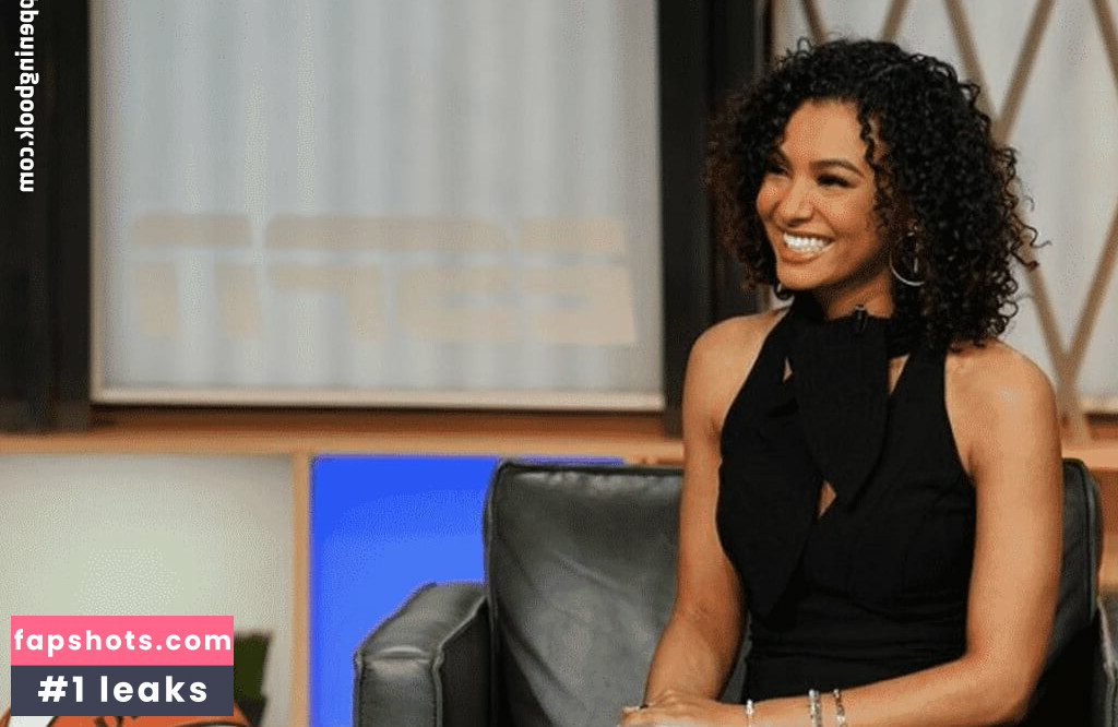 Malika Andrews gallery photo #19