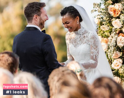 Malika Andrews gallery photo #30