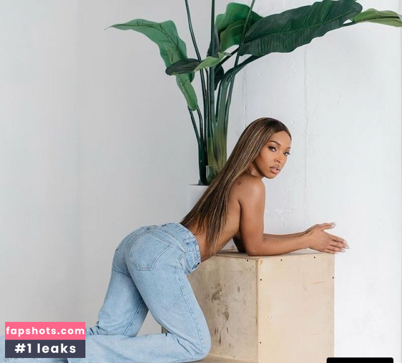 Malika Haqq gallery photo #26