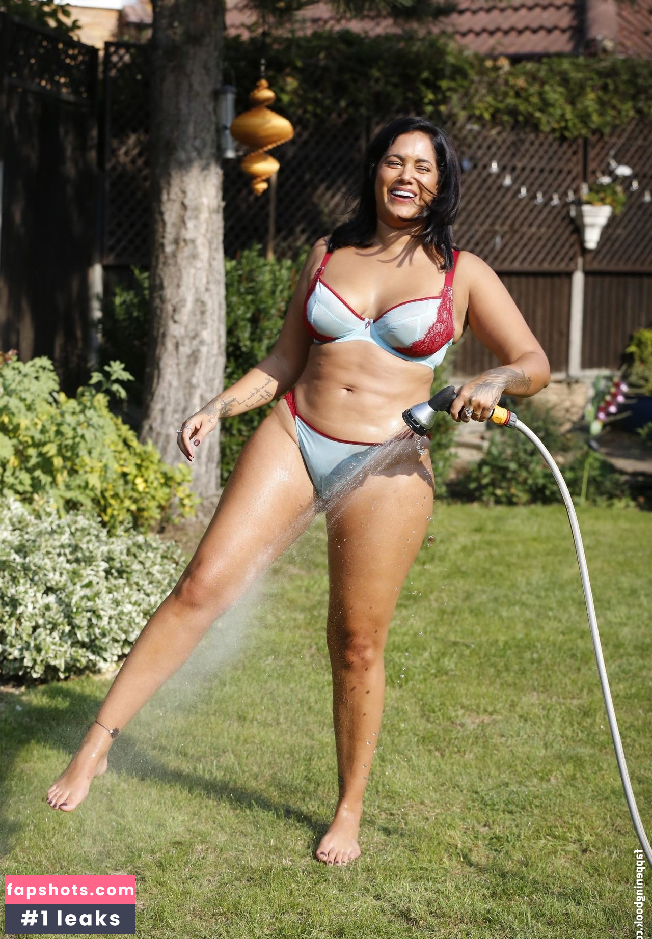 Malin Andersson gallery photo #133