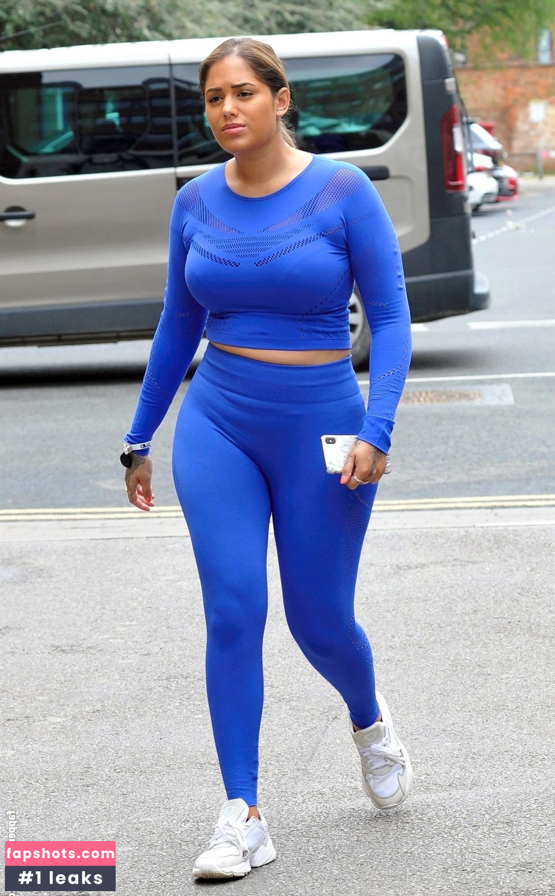 Malin Andersson gallery photo #153