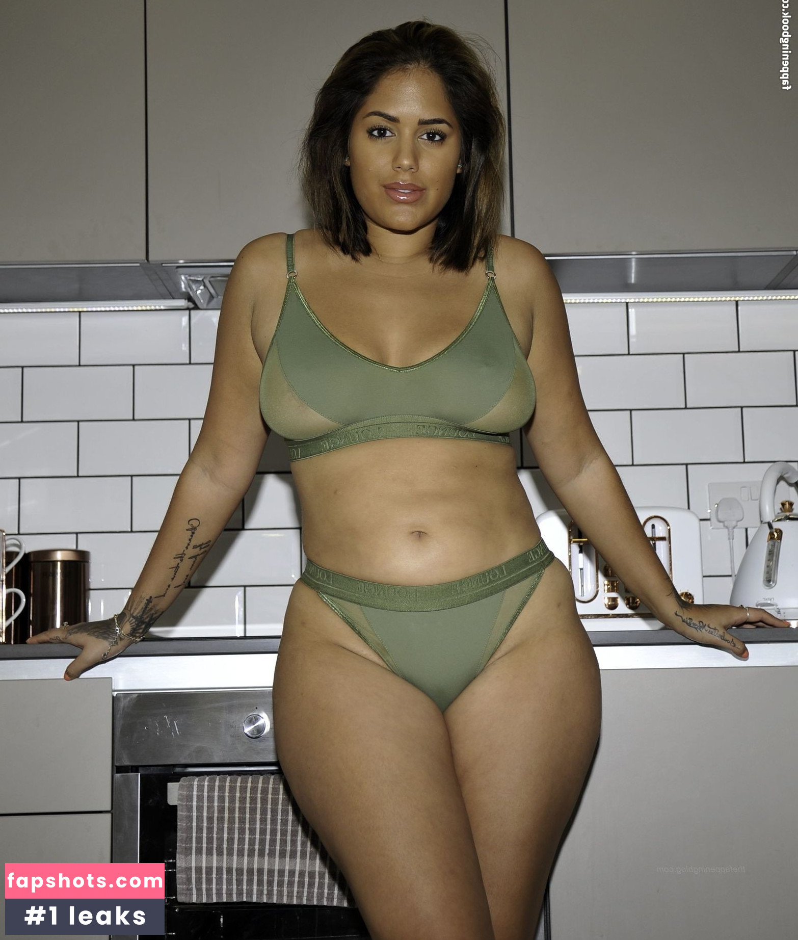 Malin Andersson gallery photo #159