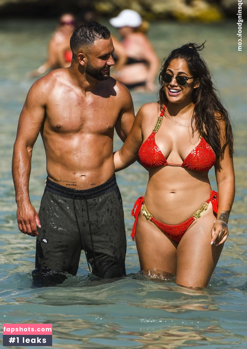 Malin Andersson gallery photo #229