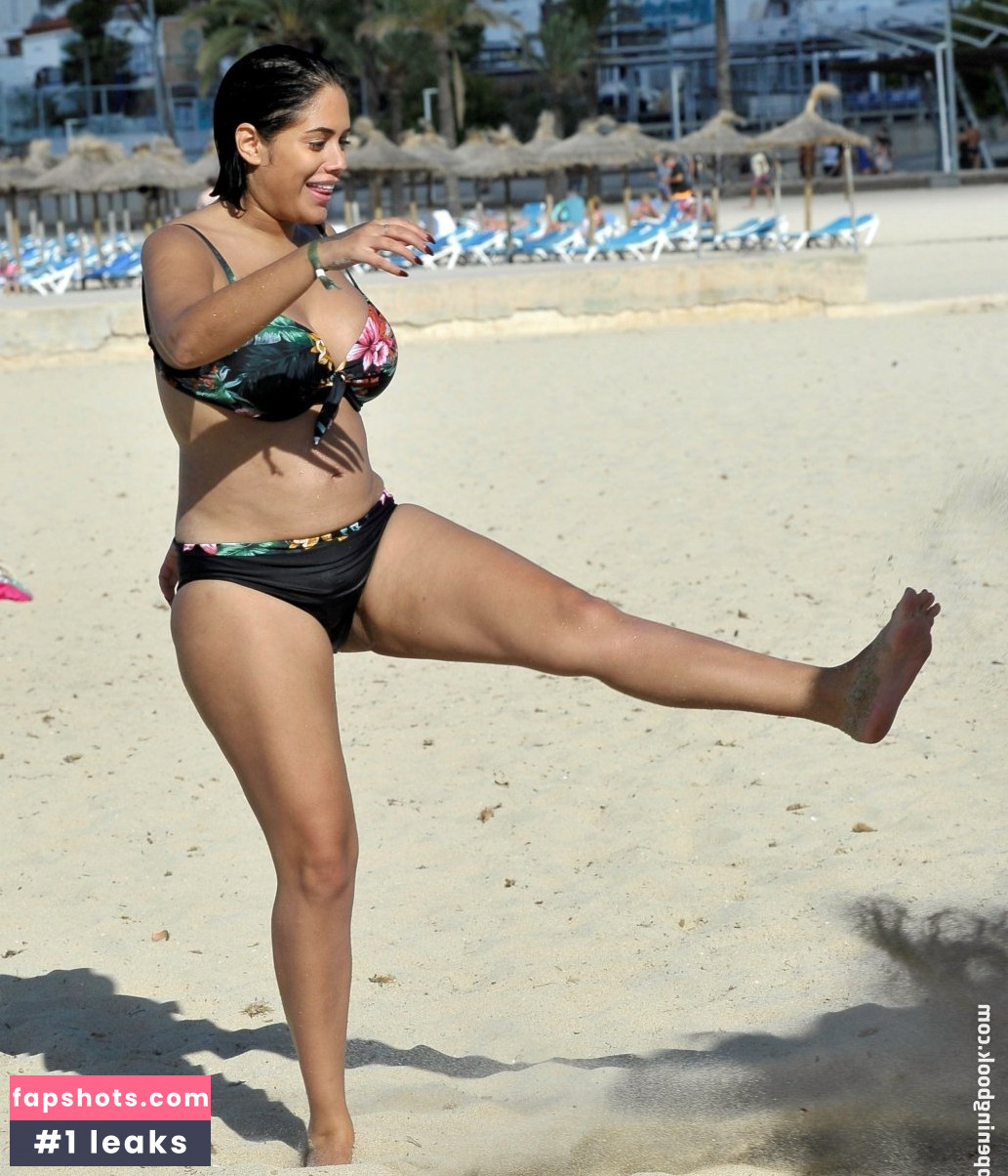 Malin Andersson gallery photo #255