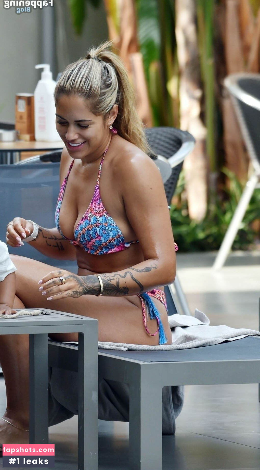 Malin Andersson gallery photo #43