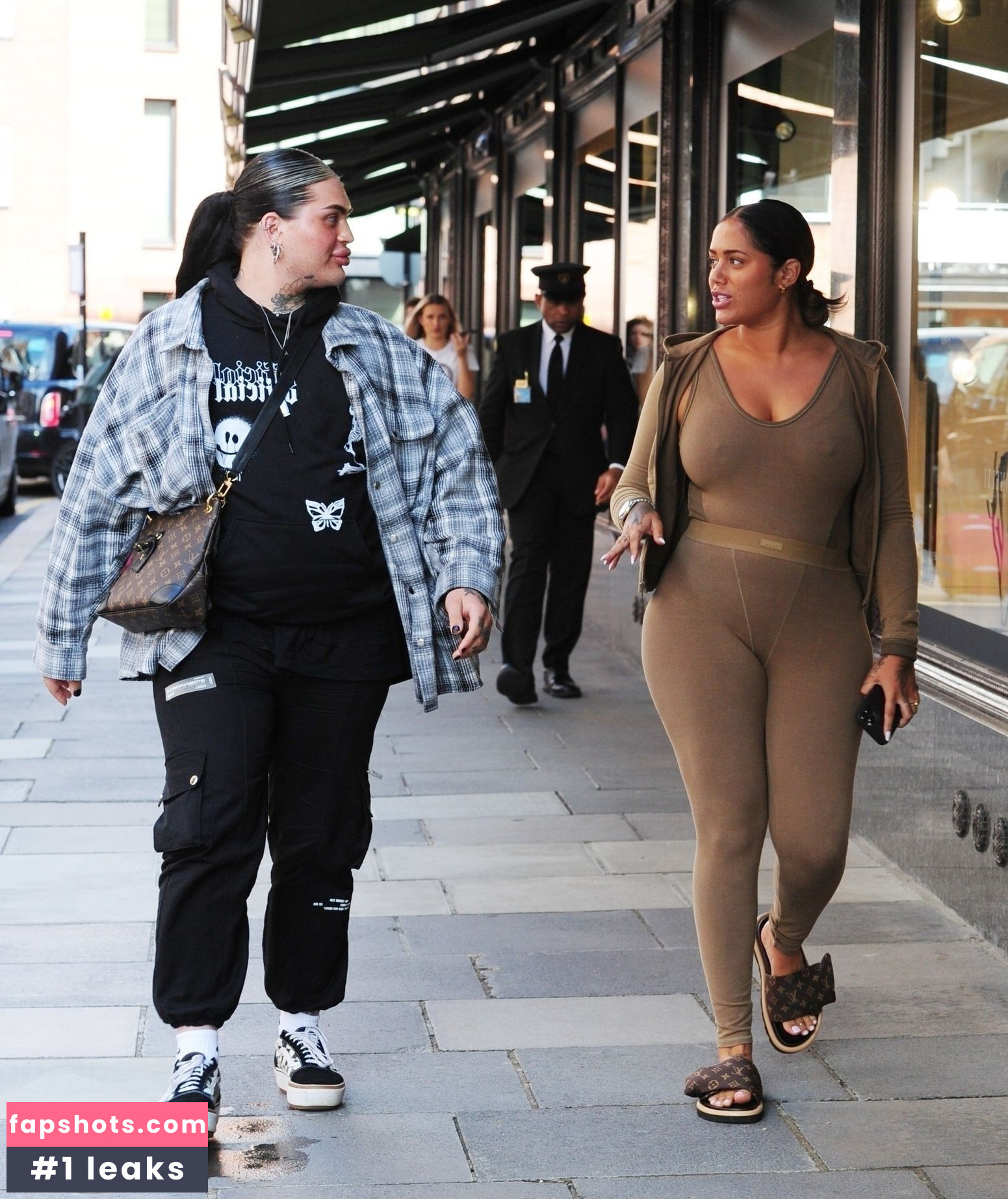 Malin Andersson gallery photo #72