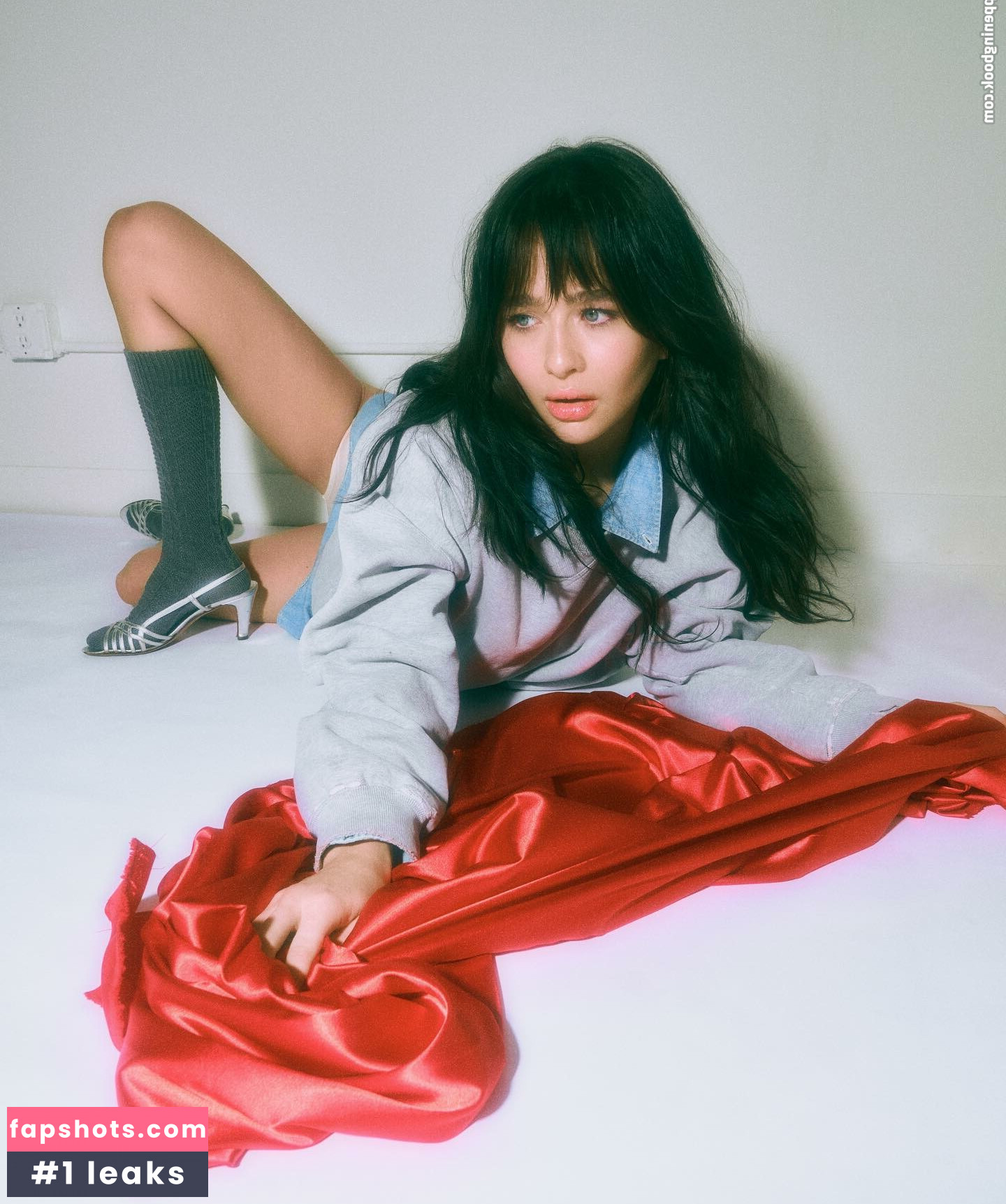 Malina Weissman gallery photo #14