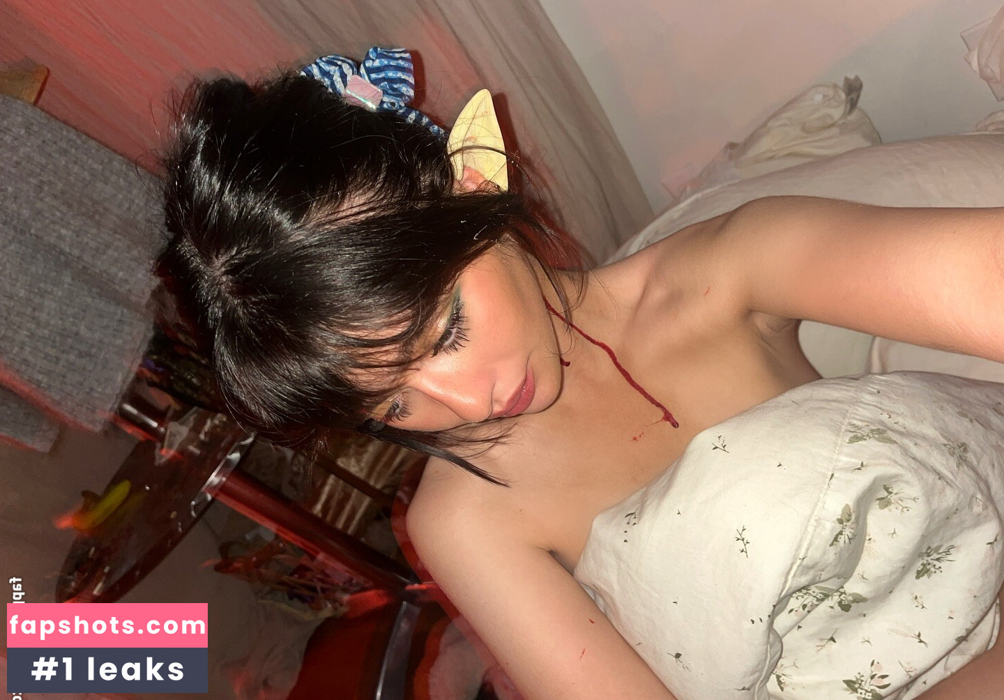 Malina Weissman gallery photo #36