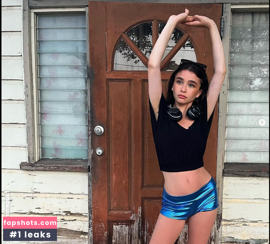 Malina Weissman Nude Leaks OnlyFans Photos #77 - LeakJerk