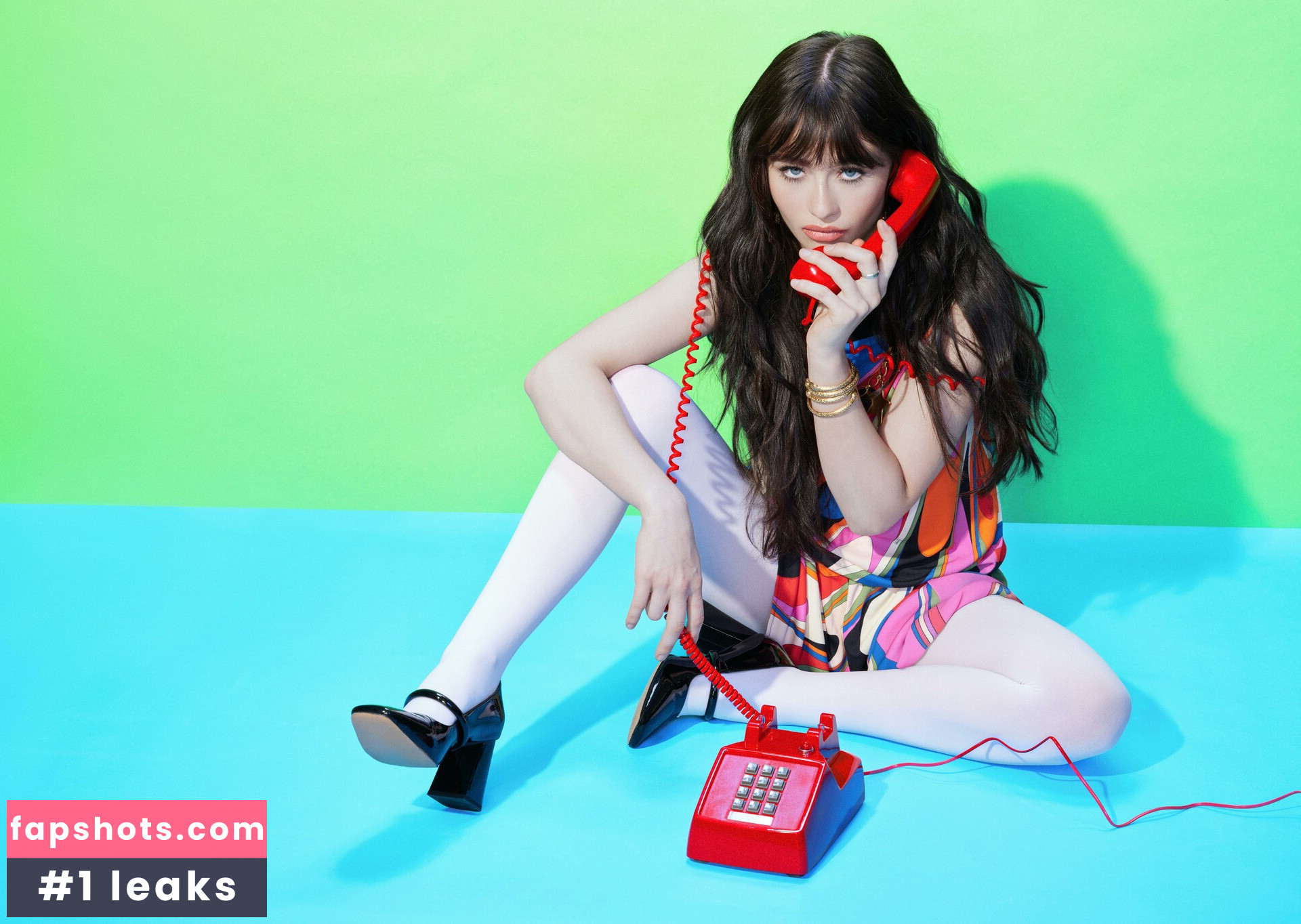 Malina Weissman gallery photo #10