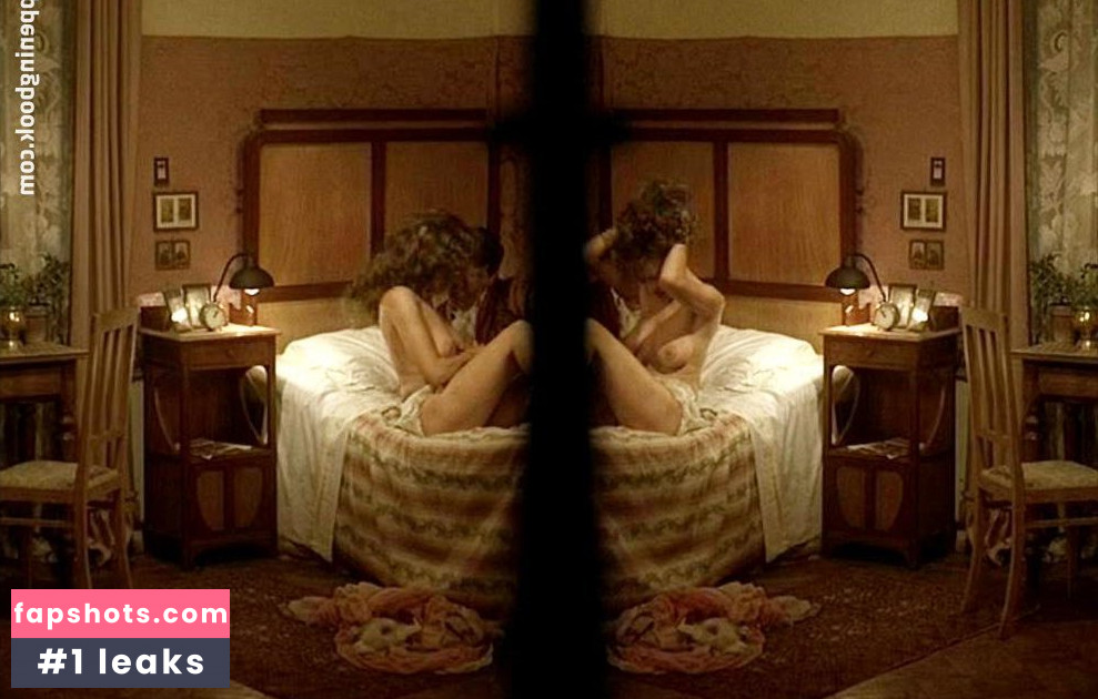 Malisa Longo nude babe gallery