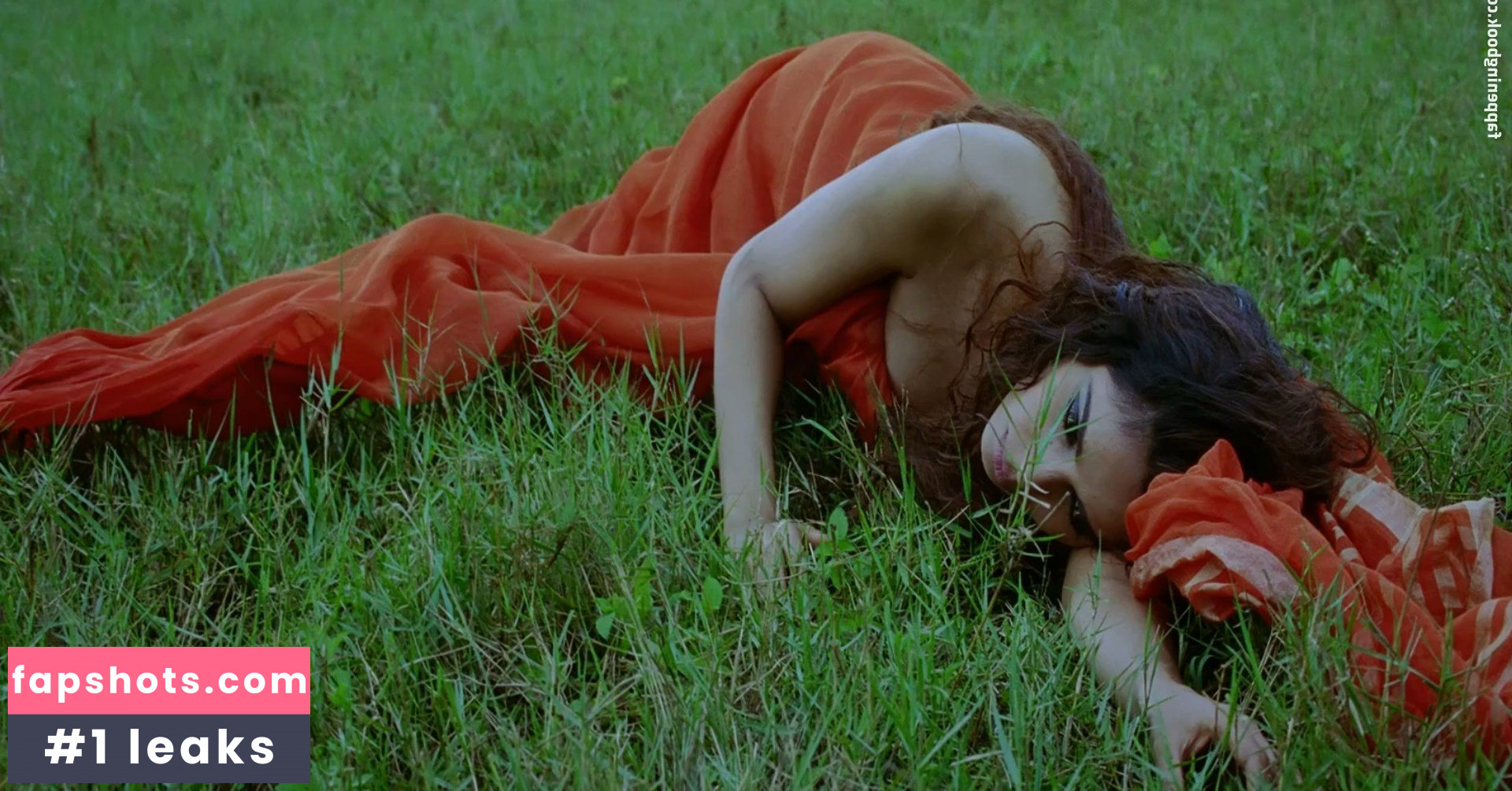 Mallika Sherawat Filtración Desnuda OnlyFans Foto #36 - Fapshots