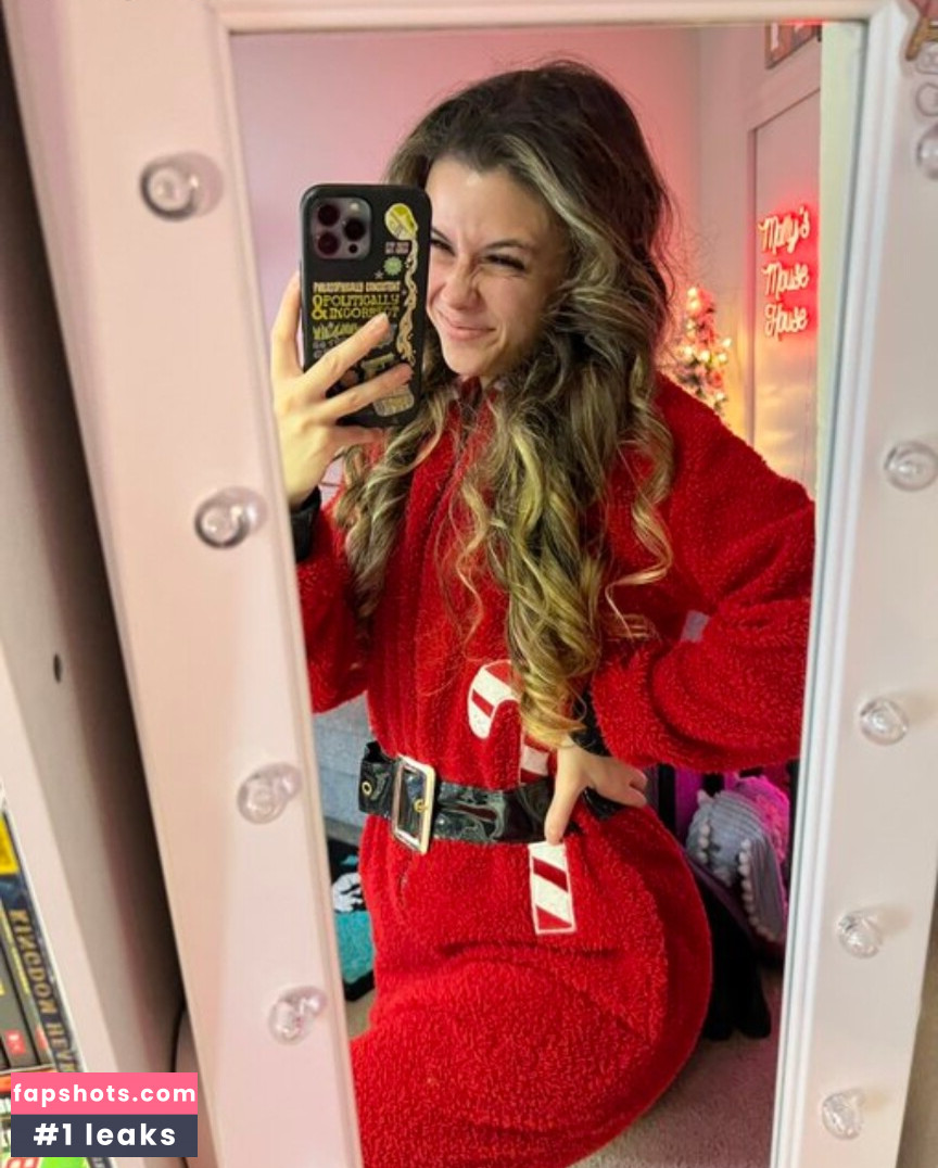 Mally_Mouse gallery photo #30