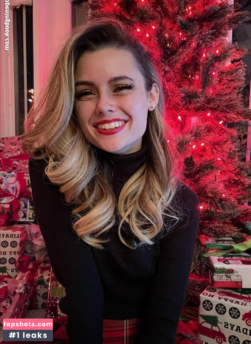 Mally_Mouse gallery photo #69