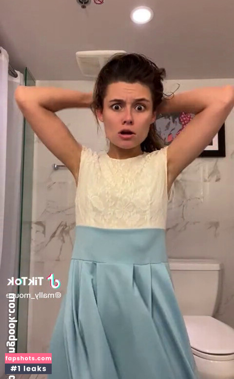 Mally_Mouse gallery photo #72