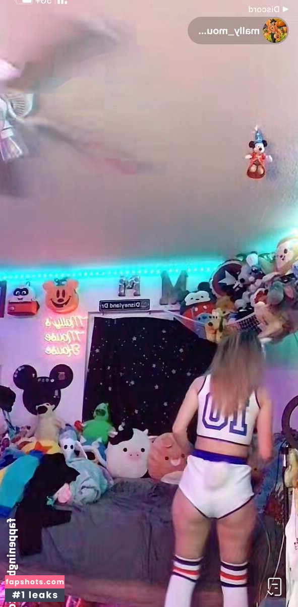 Mally_Mouse gallery photo #83